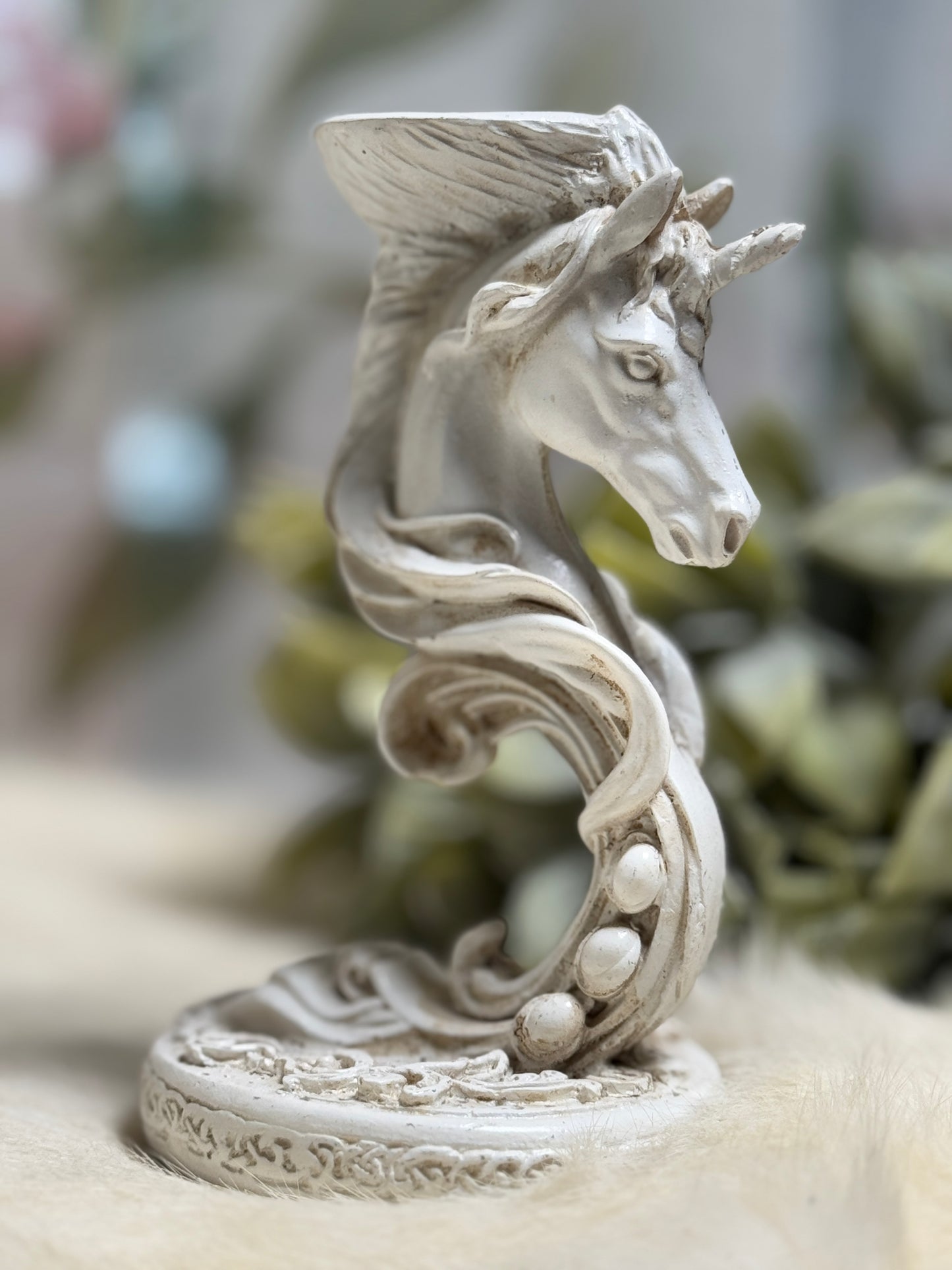 Unicorn Sphere Holder