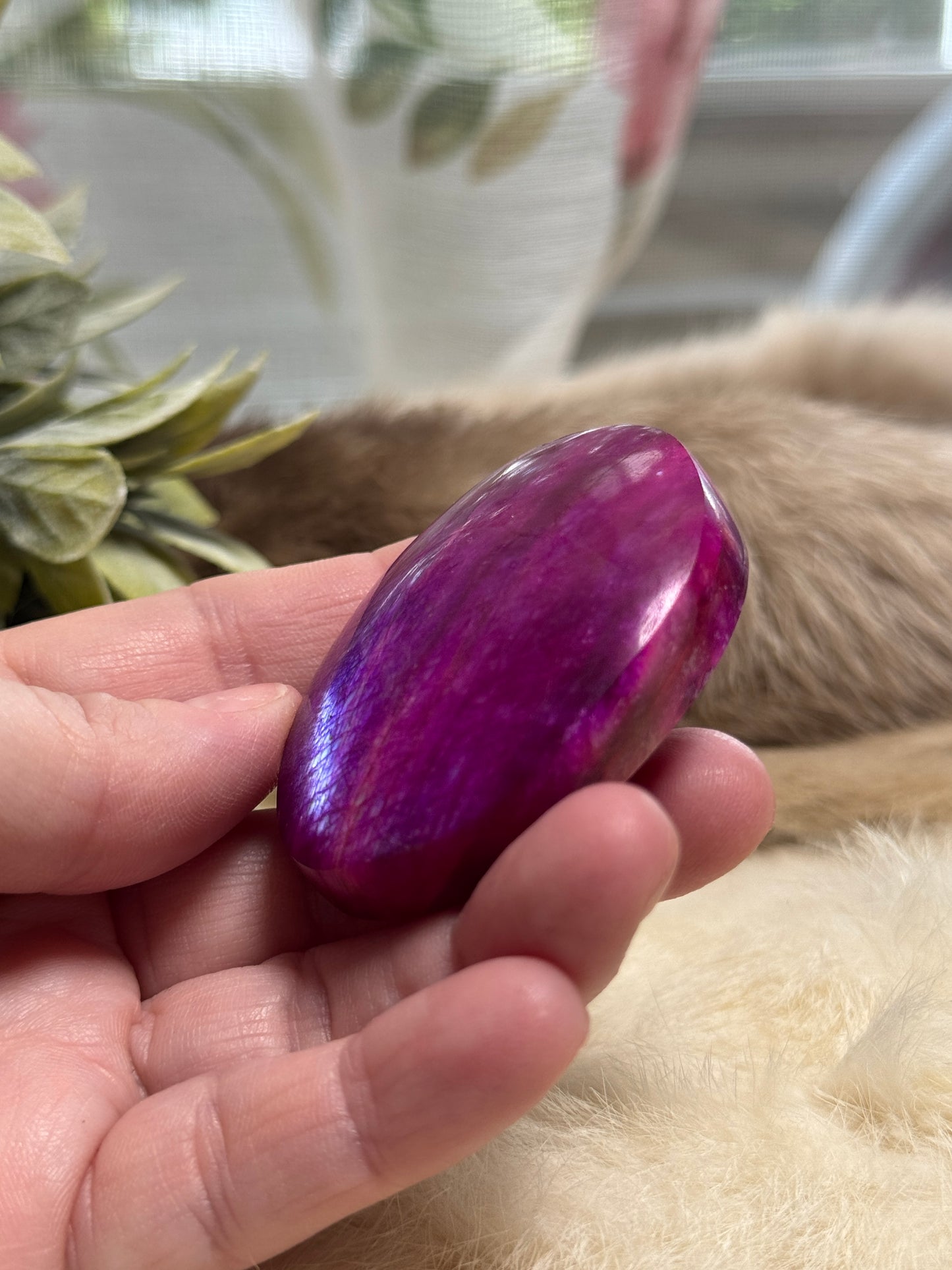 Plum Moonstone Palmstone Opt 16