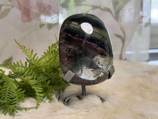 Garden Quartz Palm Stone