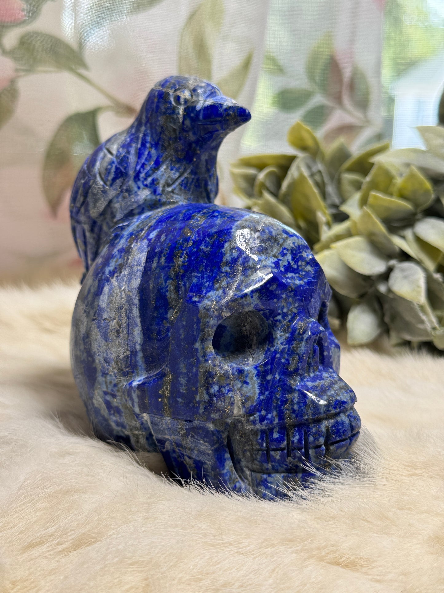 Lapis Luzuili Skull w/ Raven