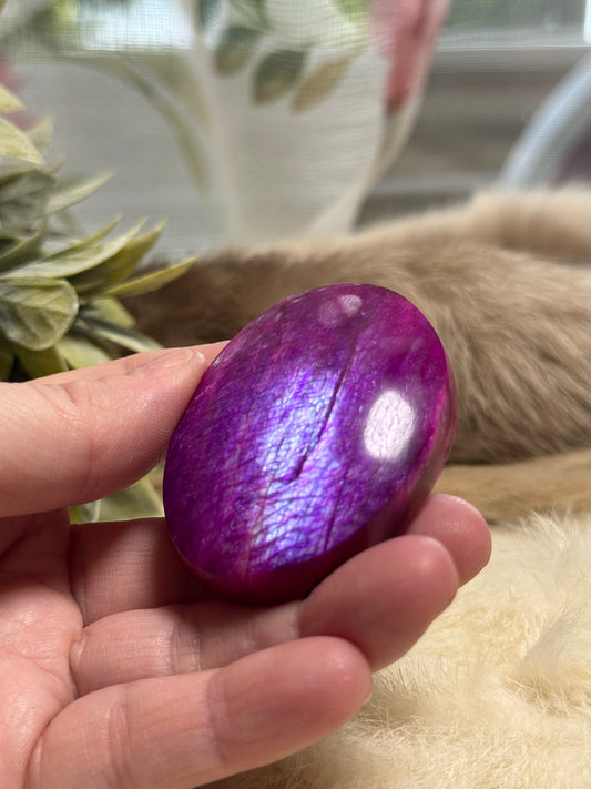 Plum Moonstone Palmstone Opt 16